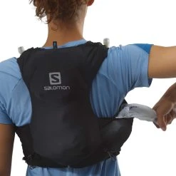 Salomon | Women's Adv Skin 5 Set -Ronhill Shop LC1759900 W Salomon AdvSkin5Set onbody2 952x952